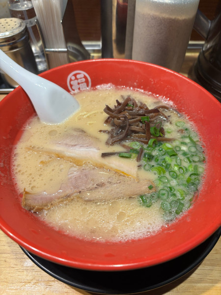 「特製ラーメン」@豚骨らーめん 福の軒 秋葉原店の写真