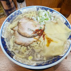 ラーメン（900円）＋大盛り（サービス）