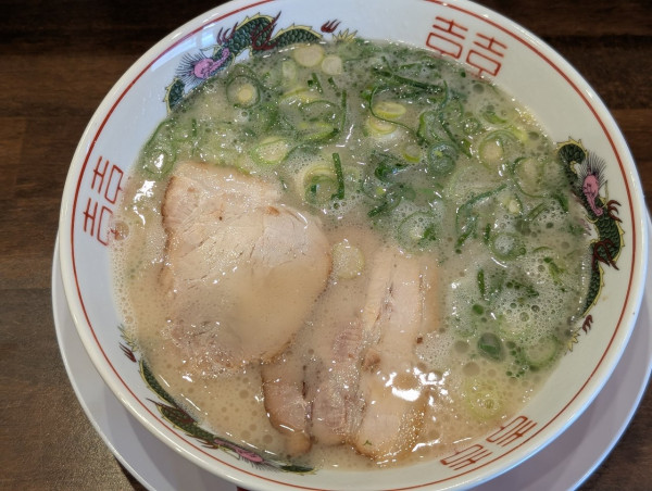 「豚骨ラーメン」@長浜ラーメン 垂水駅前店の写真