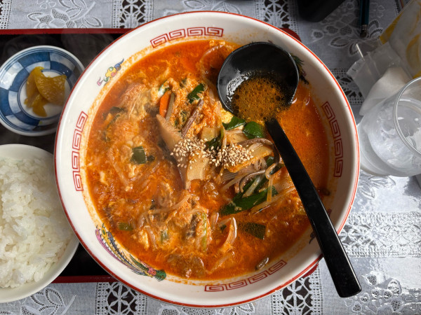 「ユッケジャン麺」@ラーメン貴族の写真