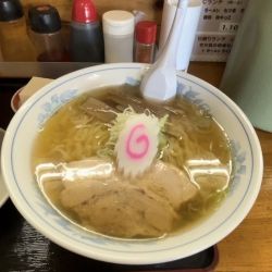 Aセット(ラーメンおにぎり2個冷やっこ漬物)1000円