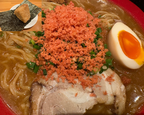 「えびしょうゆ（あじわい）（細麺）＋えびおにぎり」@えびそば一幻 新宿店の写真