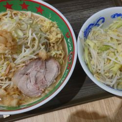 ラーメン倍盛り ヤサイトリプル ショウガダブル 脂増し ¥1,0