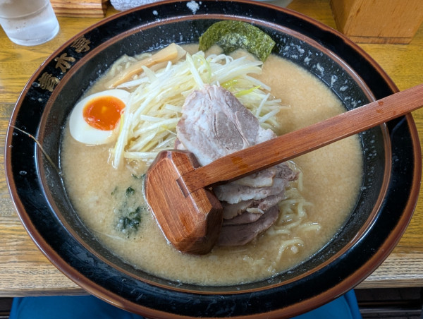 「定番（ネギチャーシュー）味噌」@ラーメン青木亭 川口店の写真