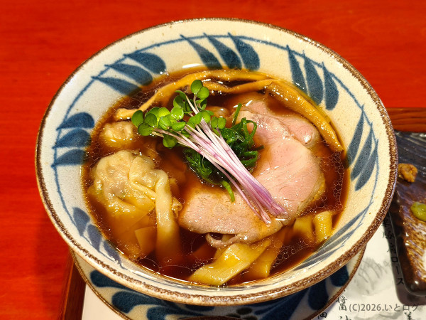 「特製中華そば 醤油」@中華そば 鴨福の写真