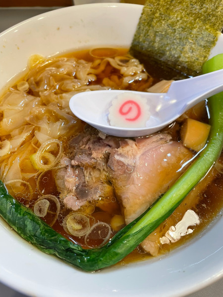 「醤油ワンタン」@白河手打ちラーメン アサガキタの写真