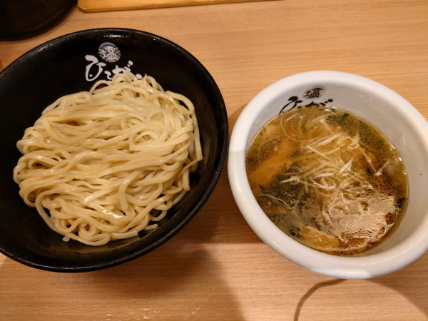 「塩つけ麺 ¥1,100」@塩専門 ひるがお 東京駅店の写真