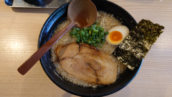 「玄屋ラーメン ¥950」@ニューラーメン専門店 玄屋の写真
