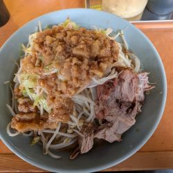 ラーメン、中盛