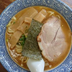 大門ラーメン ¥760