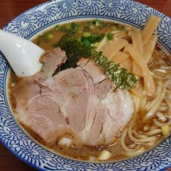 濃厚大門ラーメン ¥850