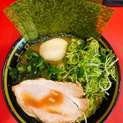 横浜家系ラーメン 十四代目野中家の画像