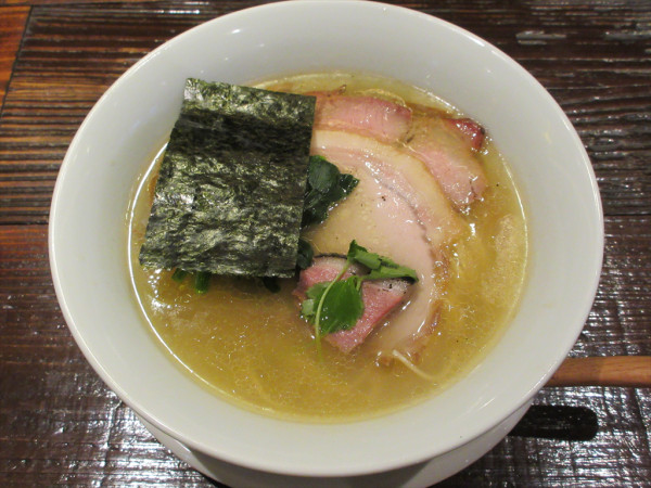 「塩らぁ麺（1,000円）」@MENSHO Districtの写真