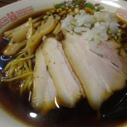 ラーメン　800円