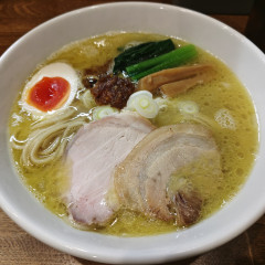 ラーメンいづるの画像