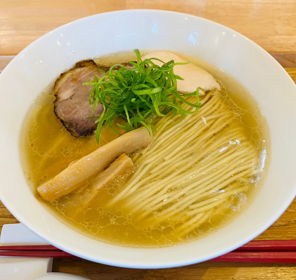 「らぁめん(塩) 麺大盛り」@らぁめん ご恩の写真