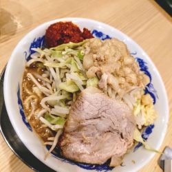 ラーメン RED