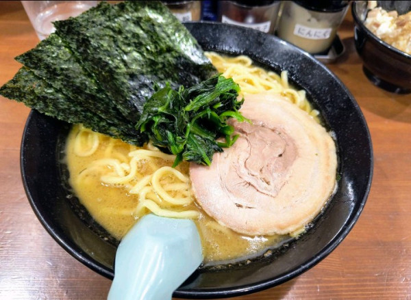 「らーめん」@らーめん家 せんだい 横浜駅西口店の写真