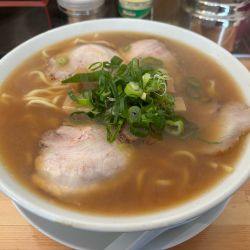 松大  （チャーシュー麺）1200円