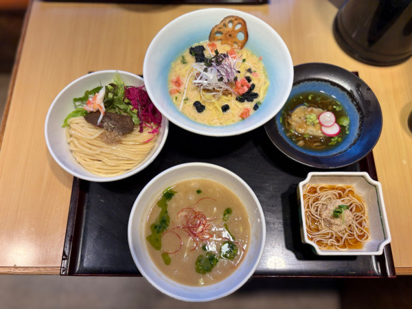 「10周年限定麺 1000円！」@寿製麺よしかわ 川越店の写真