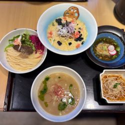 10周年限定麺 1000円！
