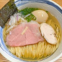 エビ貝出汁そば 1,130円他