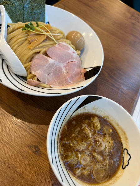 「つけ麺(450g)+スタンプカード味玉」@つけ麺 一頂 秋葉原店の写真