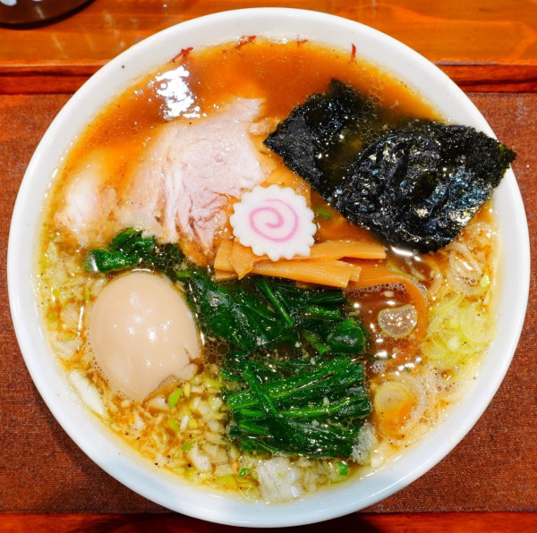 「中華そば＋生ほうれん草＋味玉＋アサヒビール小瓶」@中華そば政好の写真