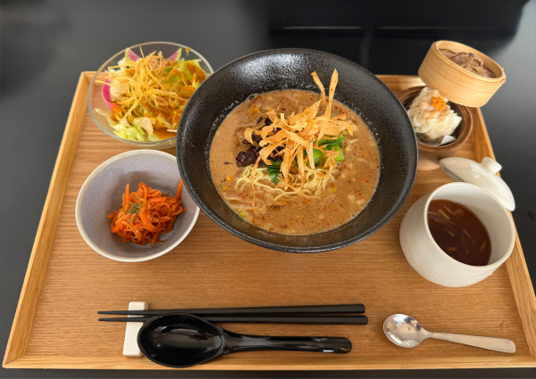 「担々麺セット1700円」@中華ダイニング・イチリンの写真