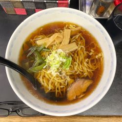 しょうゆラーメン