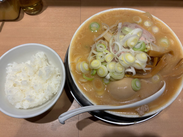 「札幌味噌ラーメン味玉」@札幌六坊の写真