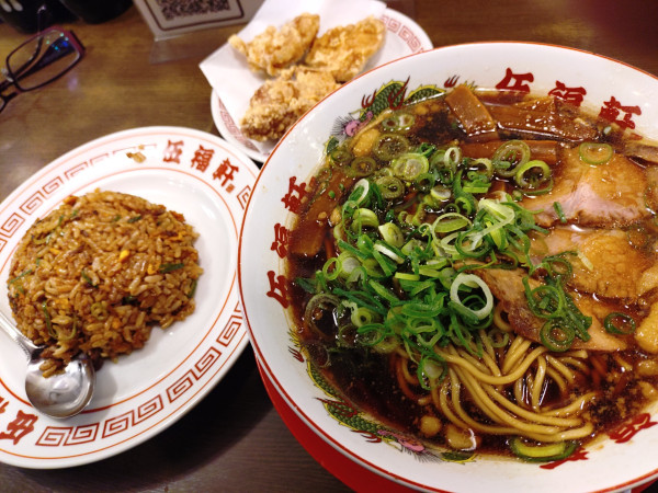 「唐揚ﾔｷﾒｼ定食」@伍福軒 渋谷店の写真