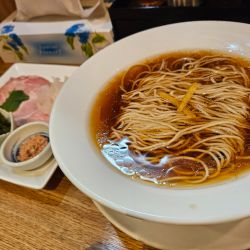 追い込み鰹そば醤油