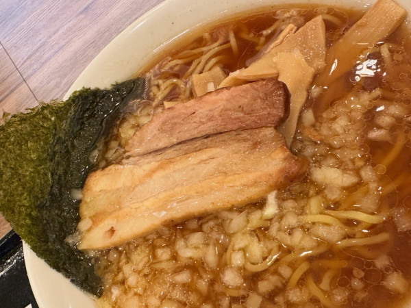 「八王子ラーメン大盛り」@麺処 山百合 中央自動車道 石川PA(上り)店の写真