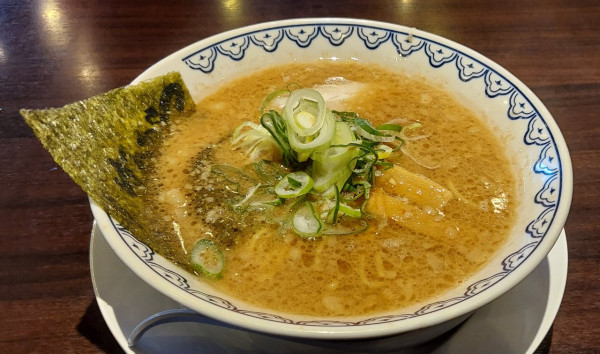 「ばんからラーメン」@東京豚骨ラーメン ばんから 甲府南店の写真