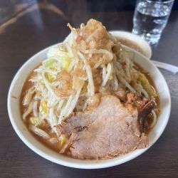 コク深味噌ラーメン（中盛）