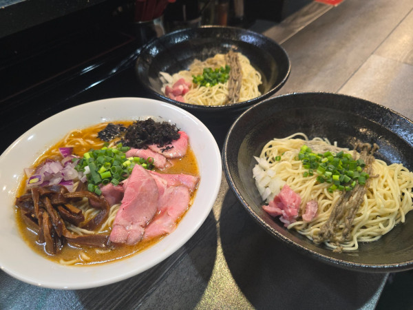 「蟹煮干しそば・和え玉A✘‎2 ￥1,650」@crab台風。の写真