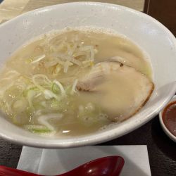 豚骨ラーメン