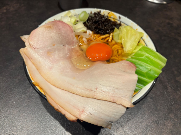 「芳醇ちーゆそばからし山椒中盛モモチャーシュー2枚」@らーめん飛粋の写真