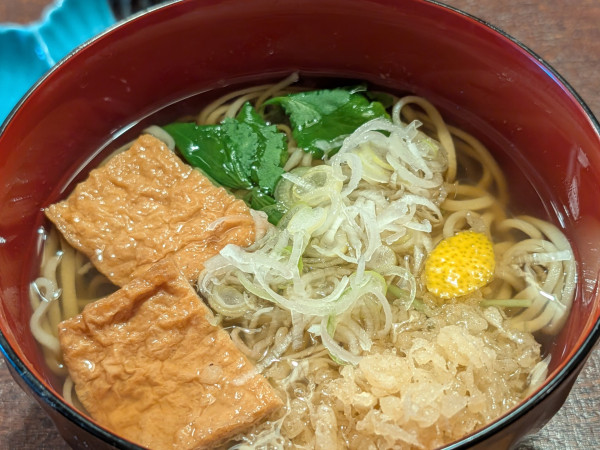 「かけそば（700円）」@そば処 鴻巣宿 阿部の写真