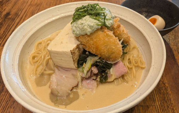 「牡蠣味噌+味玉」@セキレイ 〜NIBOSHI no D5〜の写真