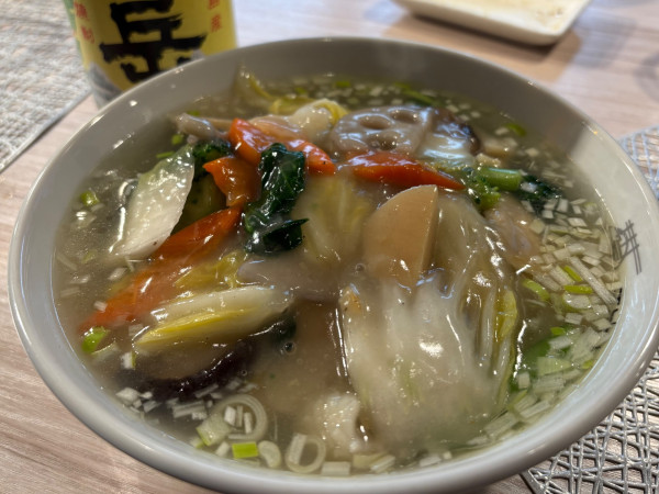 「海鮮あんかけ汁そば(塩味)1300円+他いろいろ」@中国菜はつがい麻婆豆腐店の写真