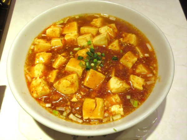 「マーボー麺（891円）」@中華酒場 逸品居の写真