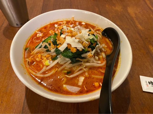 「担担麺（東北地方のタンタン麺）990円」@東北人家の写真