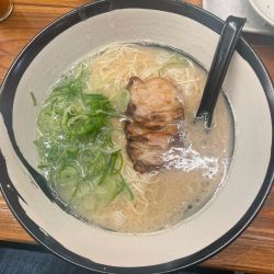 豚骨ラーメン