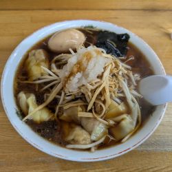 チャーシューワンタンメン大盛（もやし、味玉）