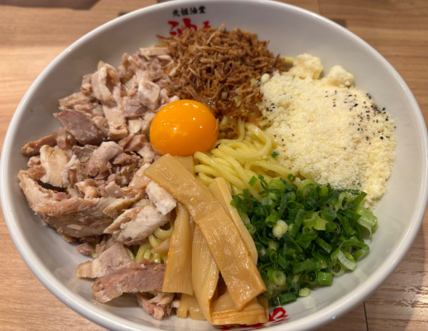 「油そばC 特大 +マヨネーズ」@元祖油堂 綱島店の写真