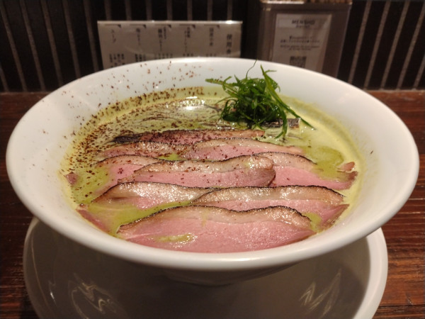 「京鴨と宇治抹茶のチョコらぁ麺」@MENSHO Districtの写真