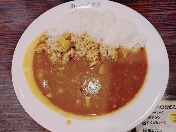 「たっぷりあさりカレー　８５８円」@カレーハウスcoco壱番屋 新宿NSビル店の写真