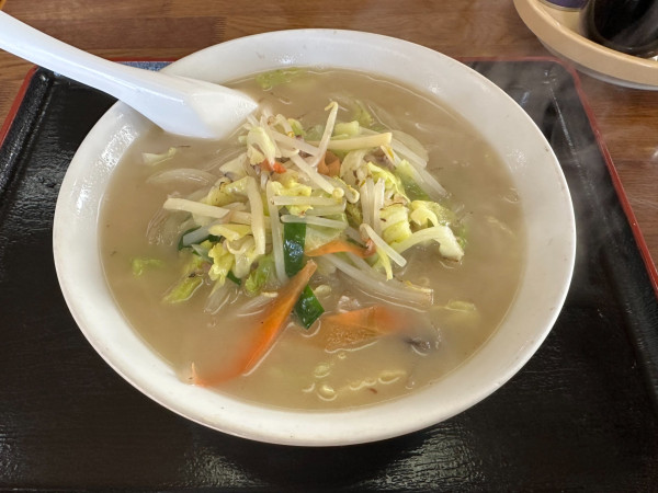 「タンメン950円」@鈴や食堂の写真